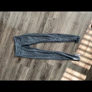 Lu lu lemon leggings